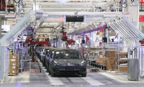 特斯拉陷雙重危機 大規(guī)模召回余波未平，減配風波再起